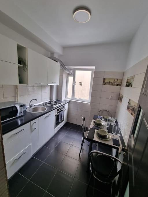 Central Old Town Apartment Bucharest Exterior photo